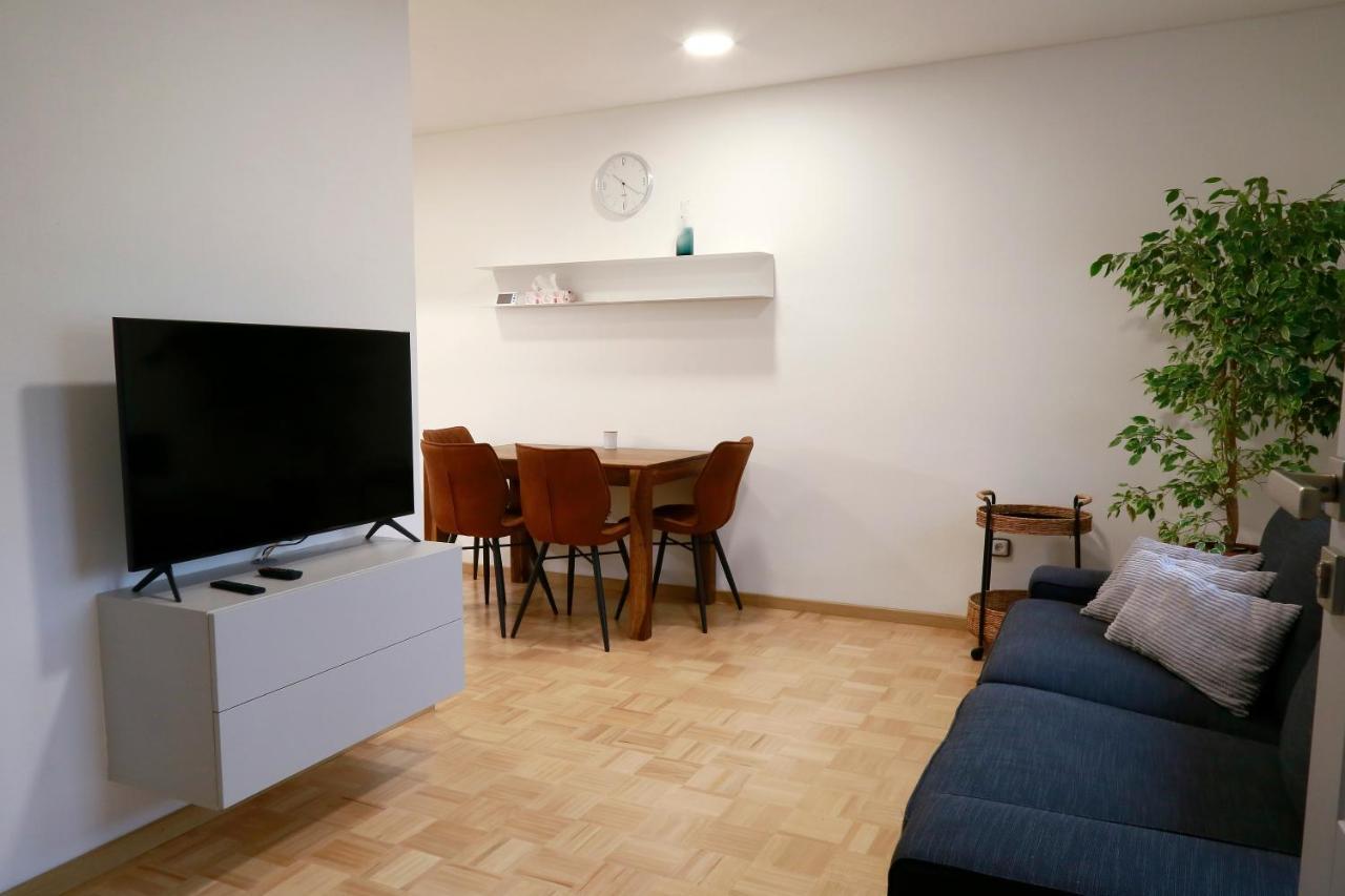 Aparthotel Brokes Lanskroun Luaran gambar